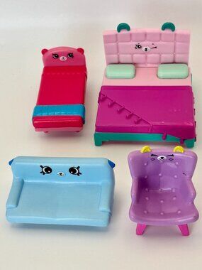 Shopkins Furniture Lot (4 pc) Beds Couch Armchair Dollhouse Moose Toys
